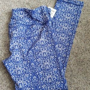 Wide waistband blue and gray leggings